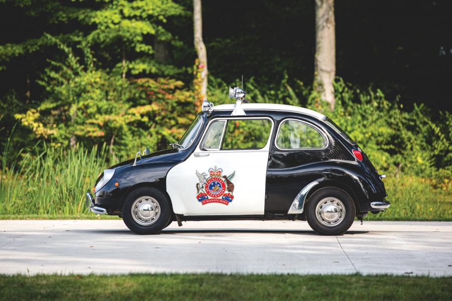  Subaru 360 Police Car 1970 года  (фото 4 из 39)
